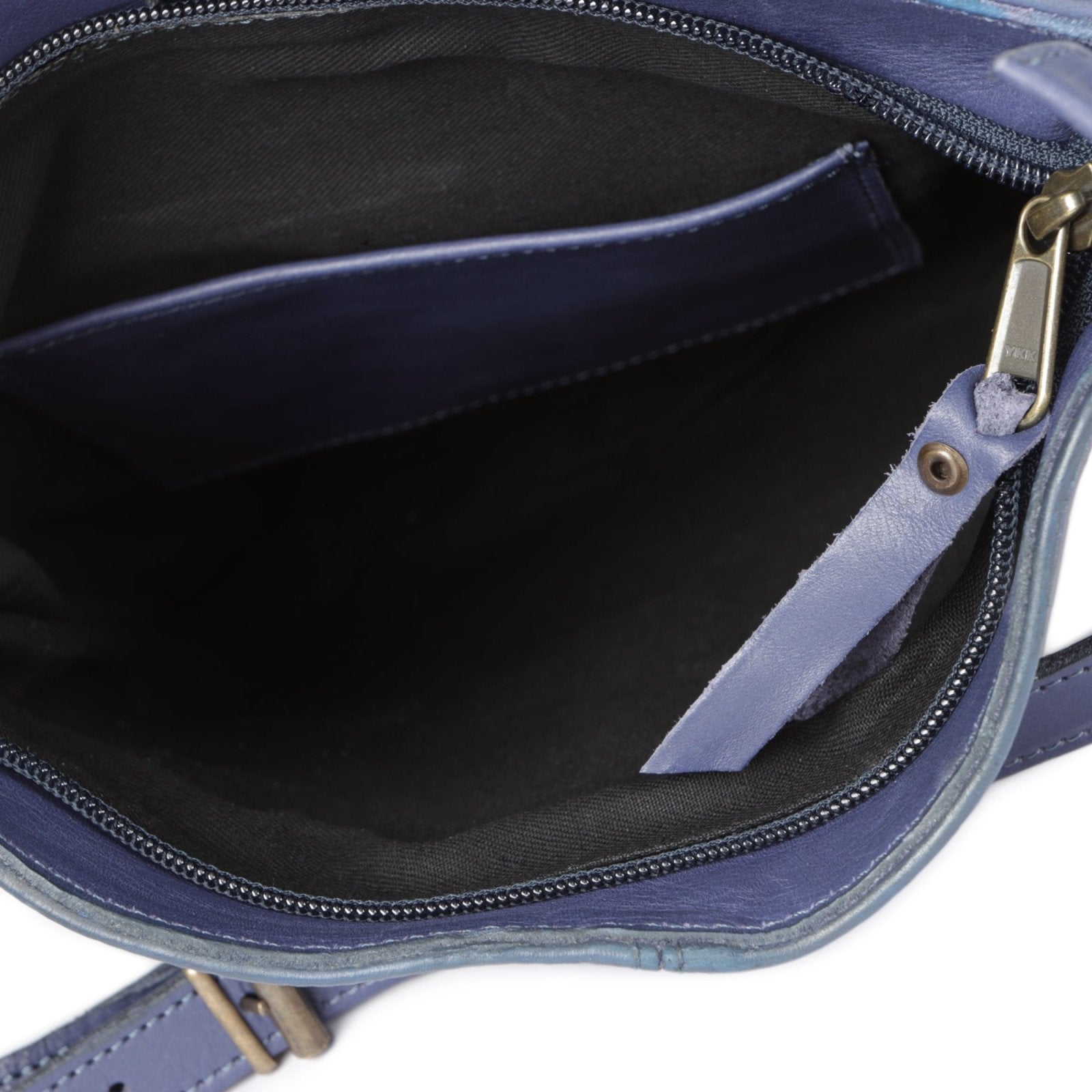 Brioney Premium Leather Bag for everyday use - Freestyle SA Proudly local leather boots veldskoens vellies leather shoes suede veldskoens