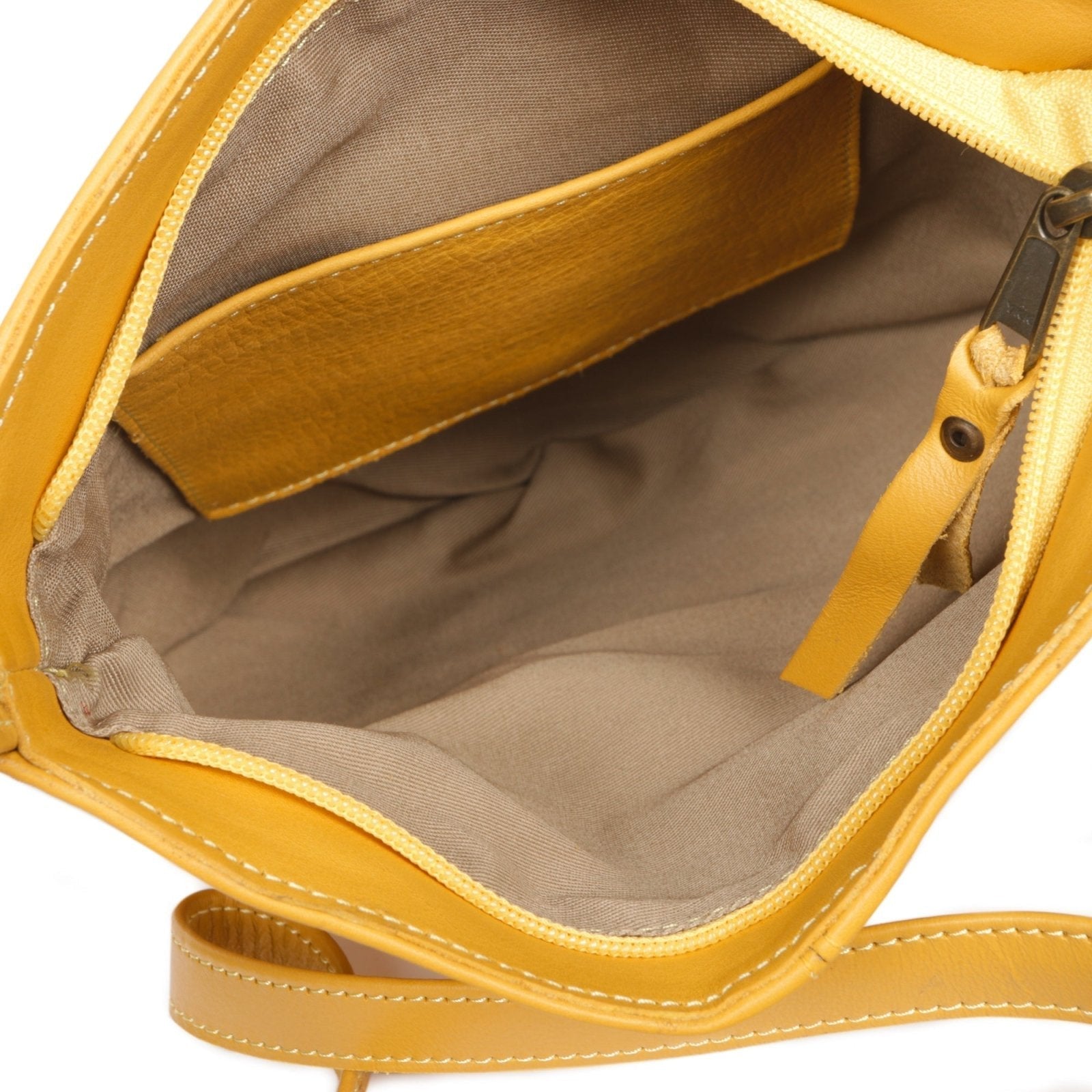 Brioney Premium Leather Bag for everyday use - Freestyle SA Proudly local leather boots veldskoens vellies leather shoes suede veldskoens