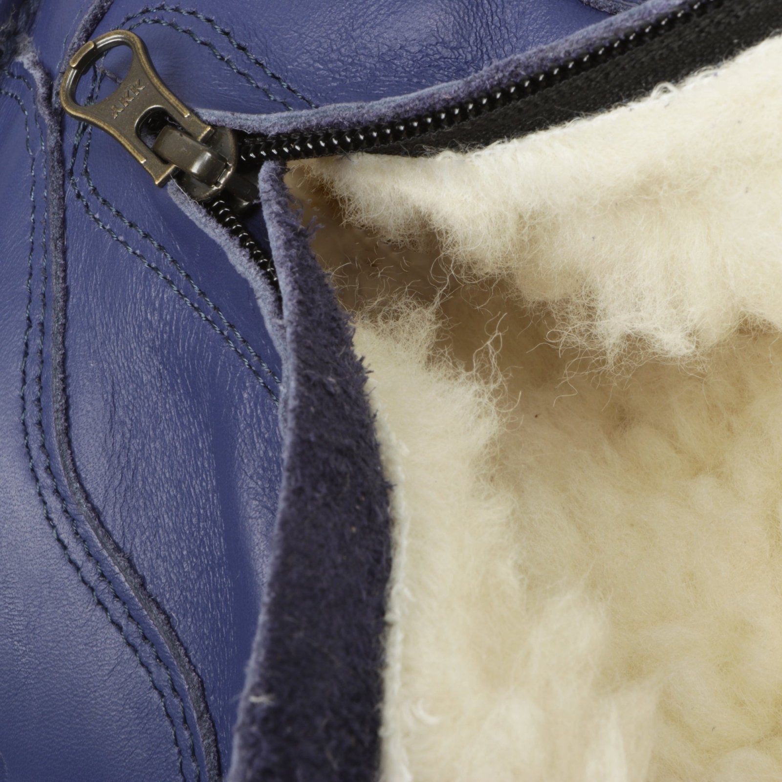 Stella 100% wool - lined premium leather ladies boot - Freestyle SA Proudly local leather boots veldskoens vellies leather shoes suede veldskoens