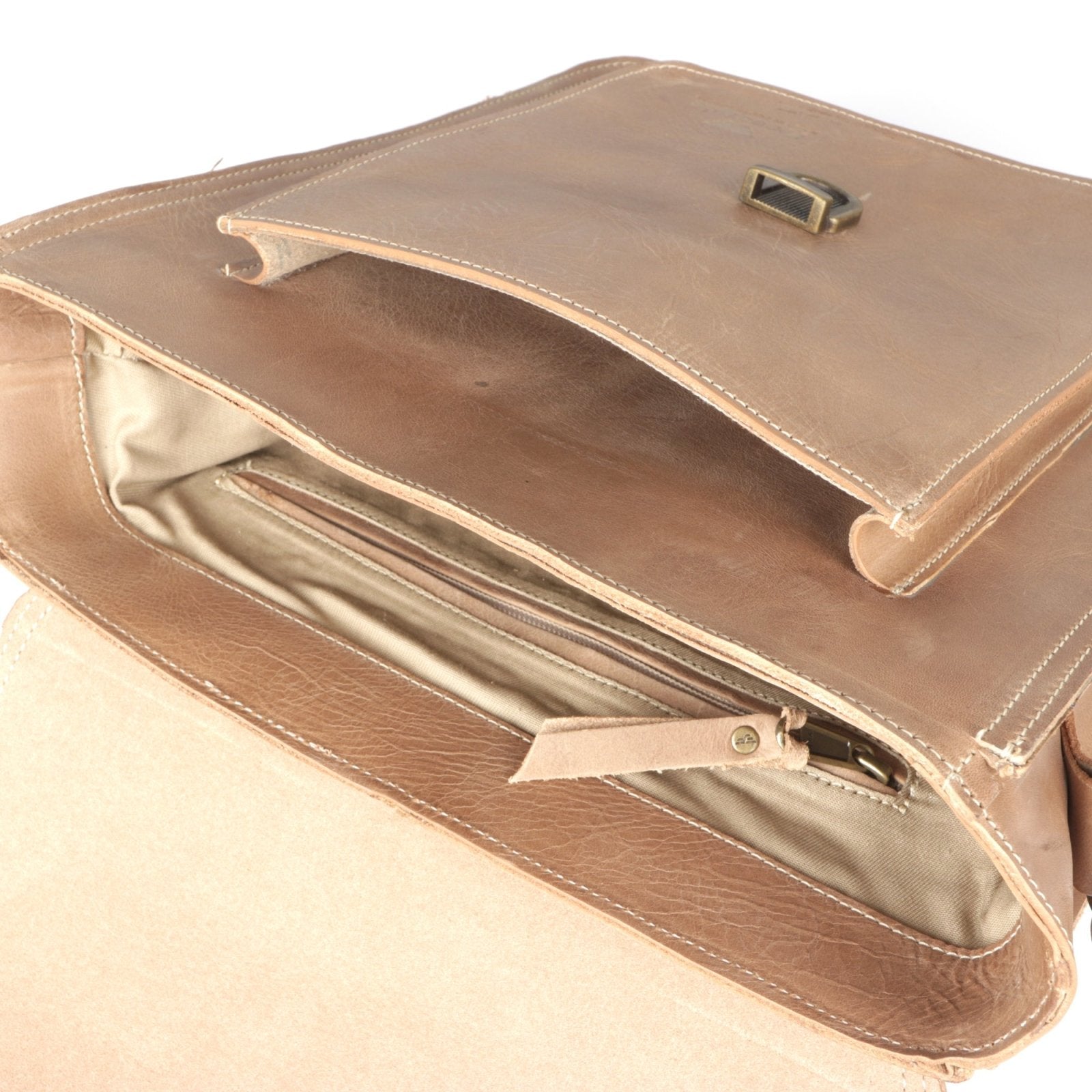 Martina Day Tripper Premium Leather Bag - Freestyle SA Proudly local leather boots veldskoens vellies leather shoes suede veldskoens